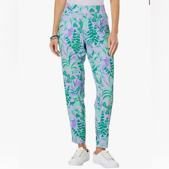 NWT Lilly Pulitzer Seaside Stretch Woven Run Around Pants UPF 50+ Size M - Picture 1 of 7